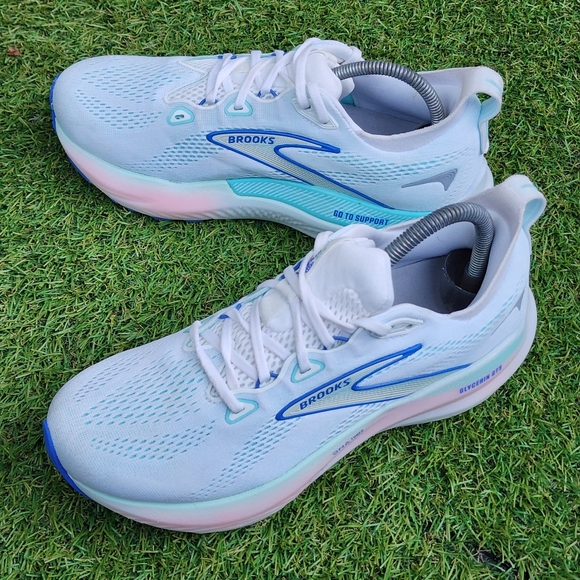 BROOKS GLYCERIN GTS 22 - Women's Sneakers- SIZE 8.5D WIDE - Picture 3 of 9